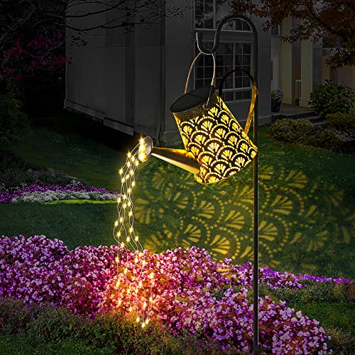 Gießkanne Lichterkette für den Garten – Solarbetrieben und wasserdicht – Perfekte Deko für Balkon, Terrasse und Hofweg – Vintage Design mit Schäferhaken – Ideal für Outdoor-Fans und Gartenliebhaber.