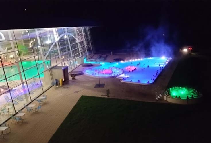 Bodensee Therme Konstanz bei Nacht